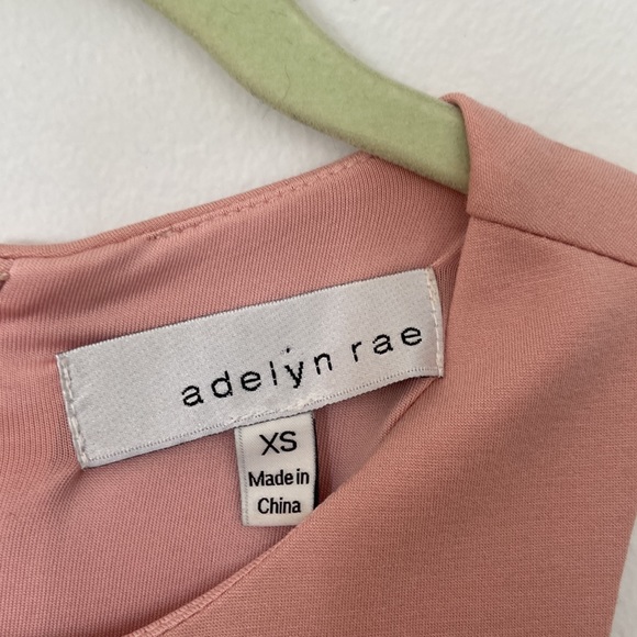 Adelyn Rae dress - Picture 4 of 6